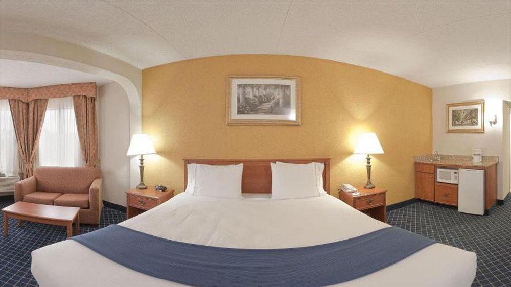 Holiday Inn Express & Suites Nashville-I-40 & I-24 Luaran gambar