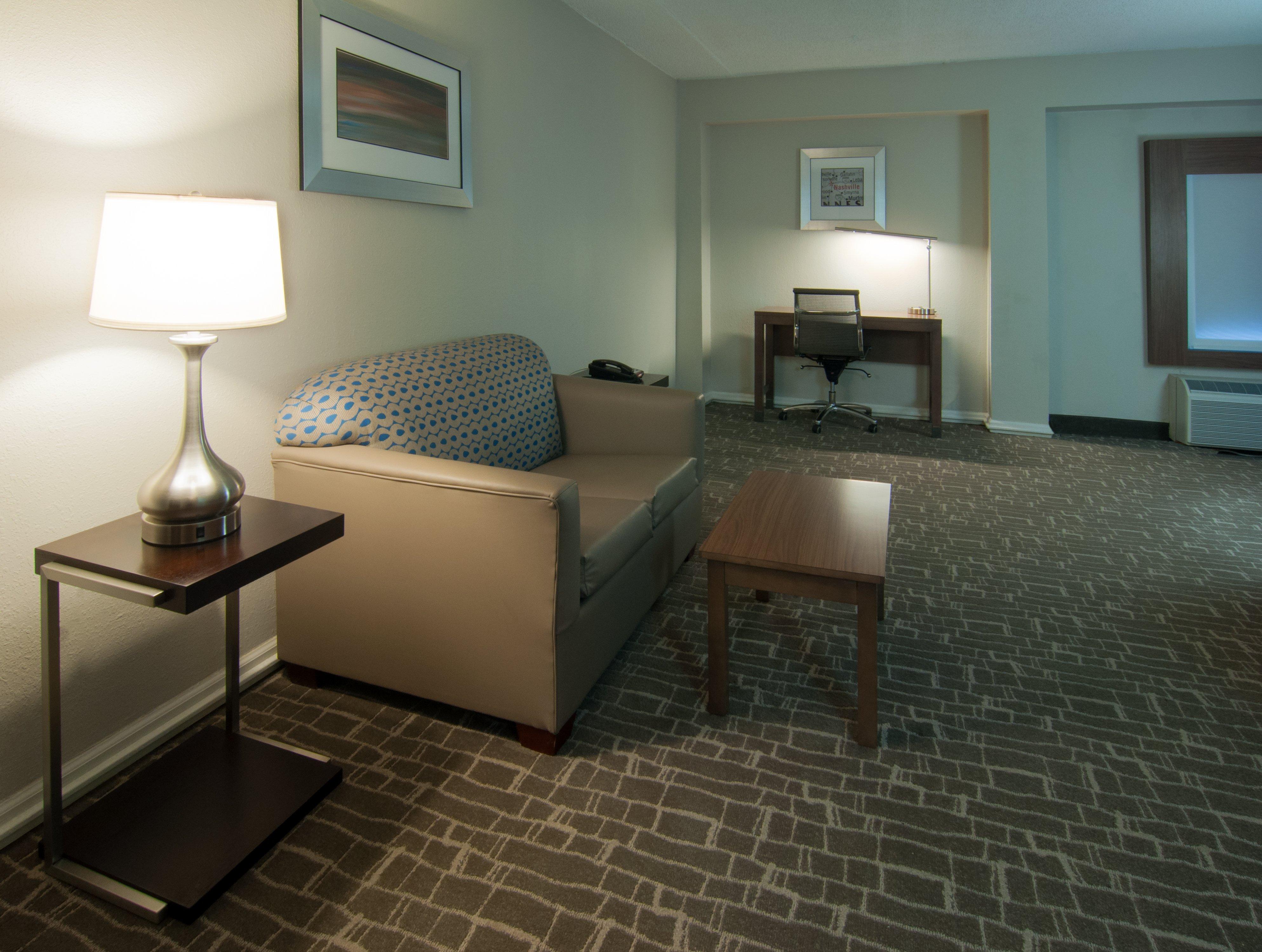 Holiday Inn Express & Suites Nashville-I-40 & I-24 Luaran gambar